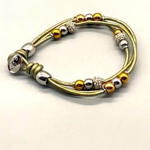 Fossil platinum colored leather bracelet with gold & silver beads 🌼